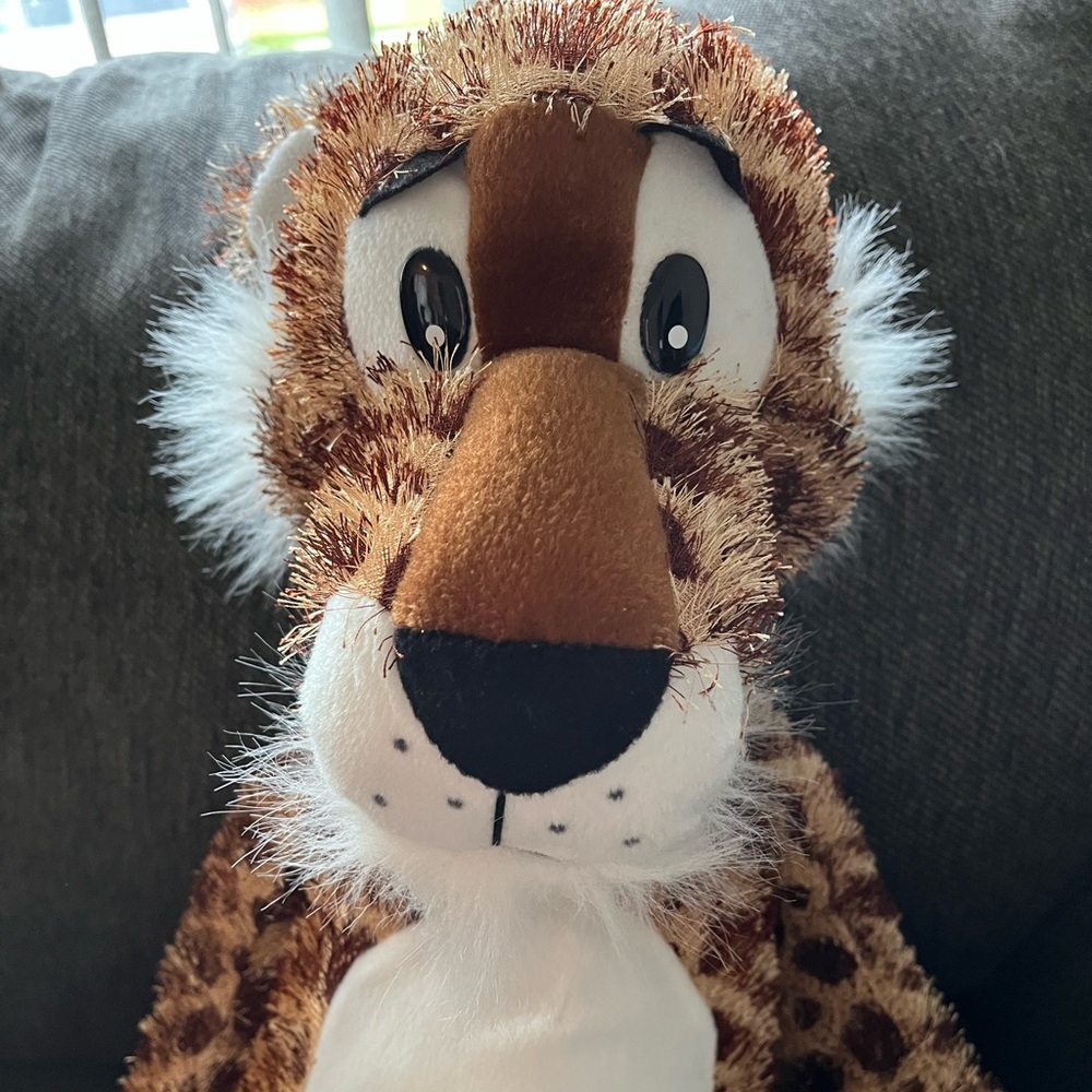 Snoozie the Leopard